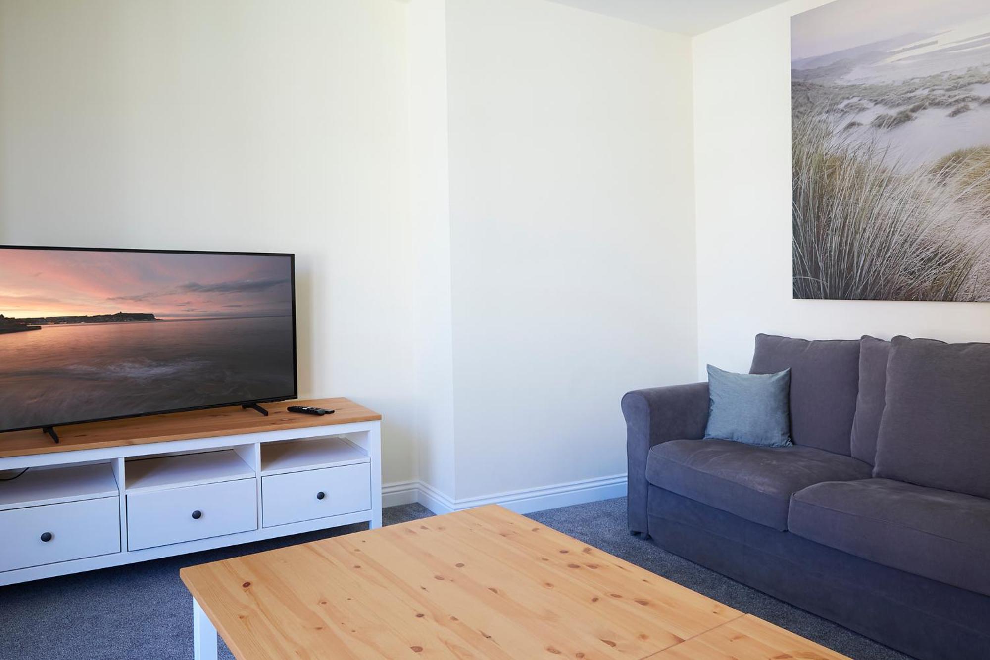 25 Newborough By Stay In Скарборо Экстерьер фото